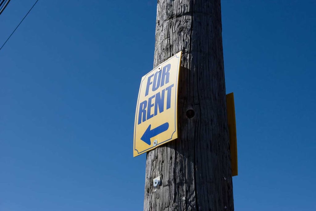 "For Rent" Sign - Oregon