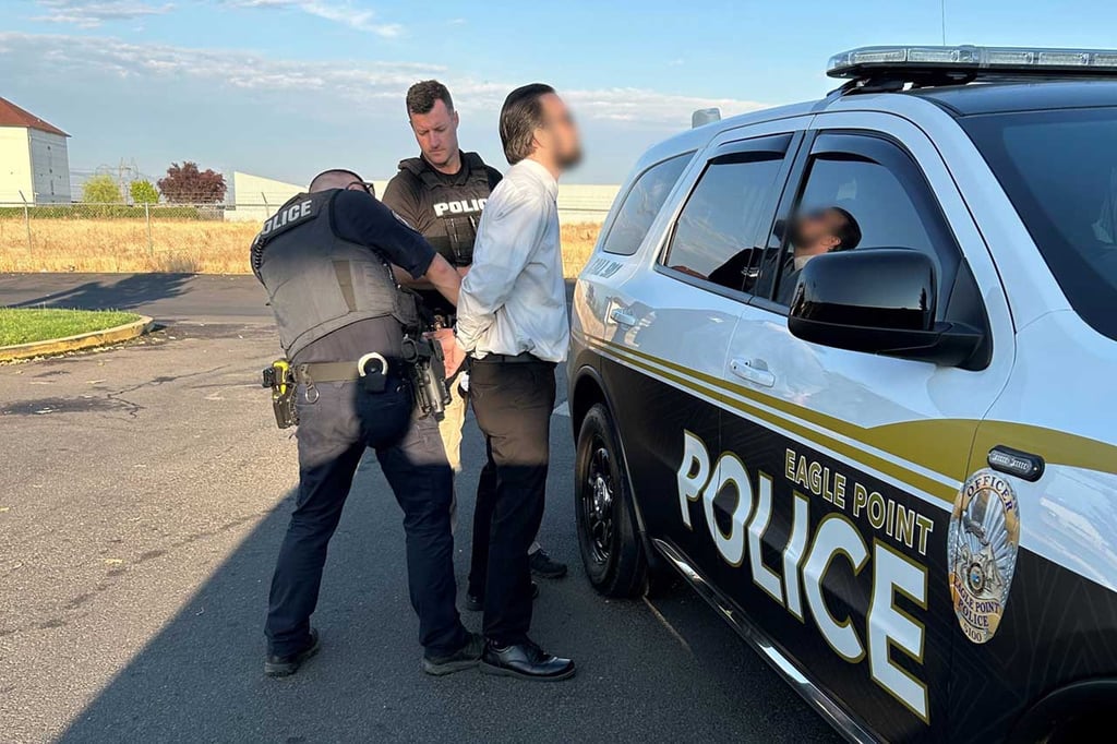 Eagle point police arrest