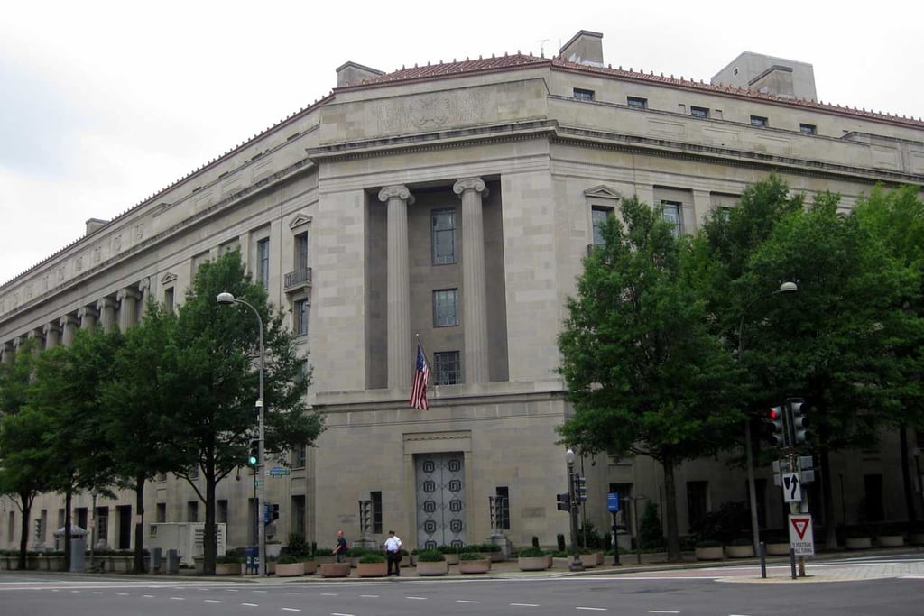 Federal Triangle: Robert F. Kennedy Department of Justice Building