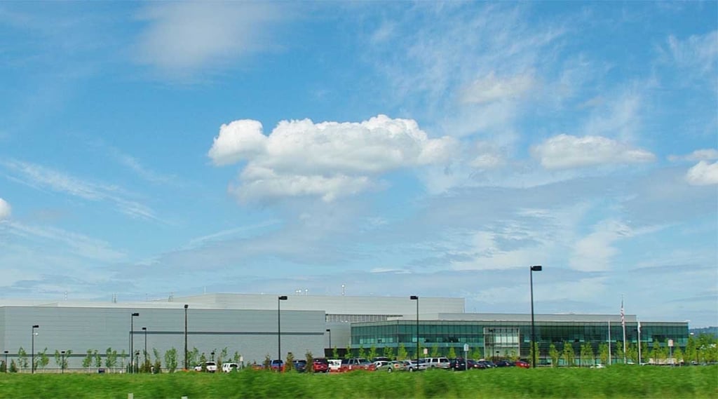 Genentech plant in w:Hillsboro, Oregon.