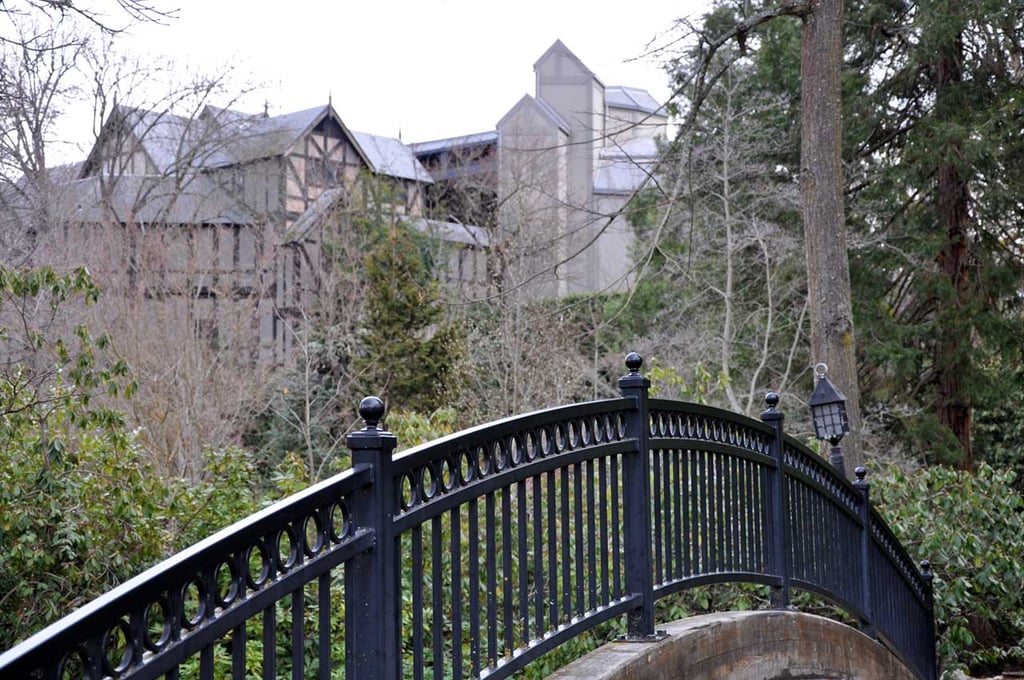 Ashland Creek bridge in Lithia Park