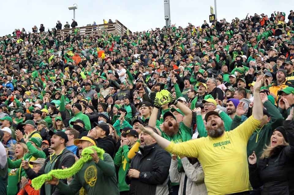 Oregon Ducks fans