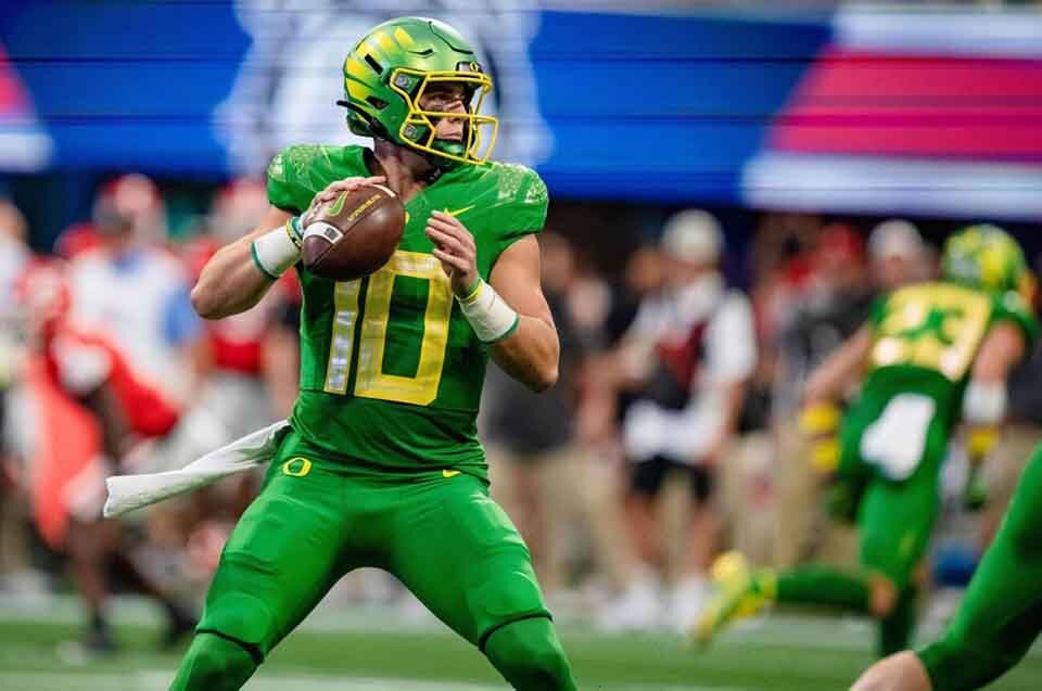 Oregon Ducks - Bo Nix