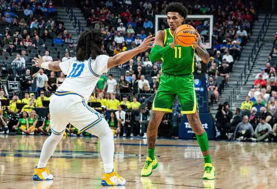 Oregon Ducks VS California Baptist Lancers