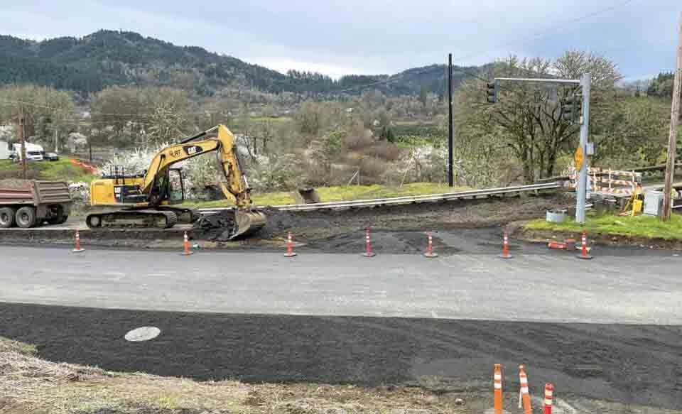 New Bridge in Oakland, Douglas County