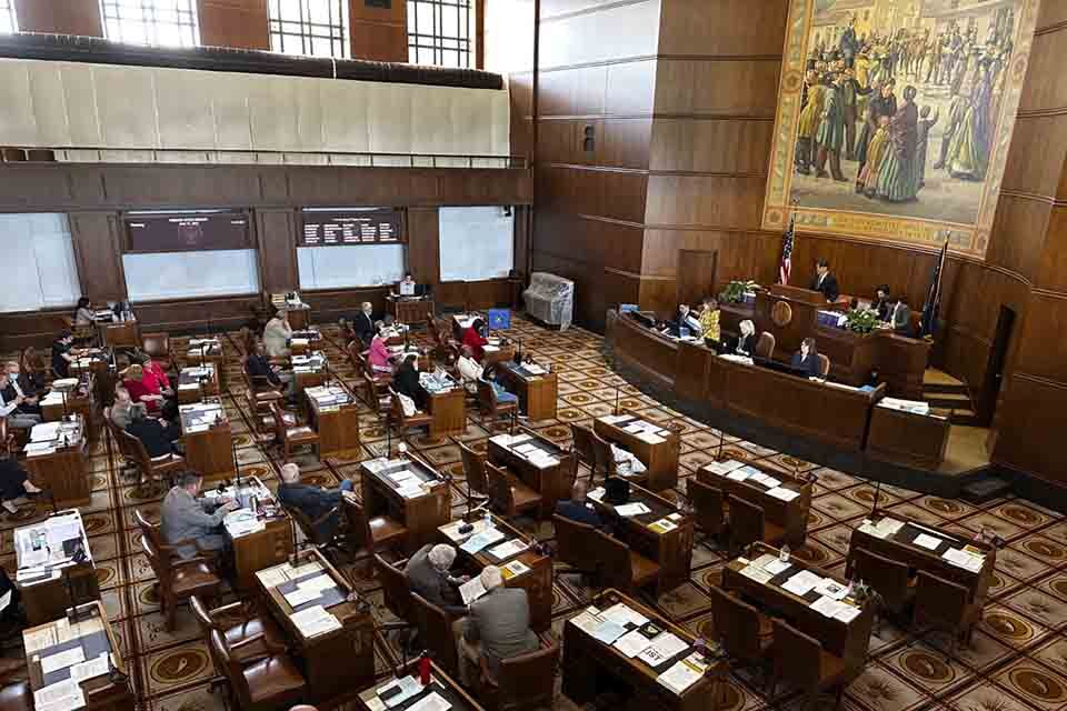 Oregon Legislative Session