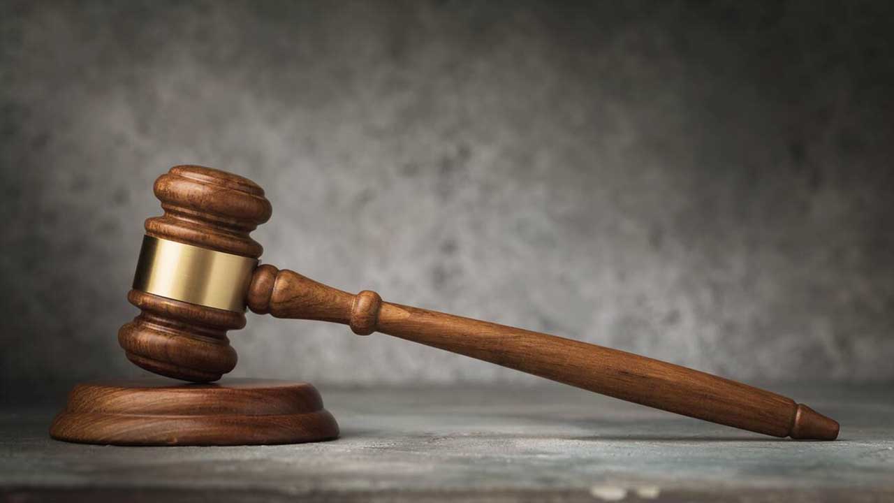 Gavel - Courtroom - Oregon