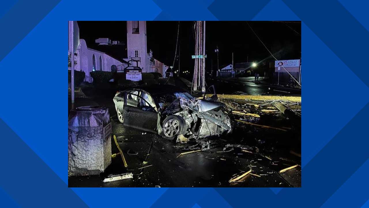 Medford Power Outage Traced to DUI Crash That Severed Utility Pole ...
